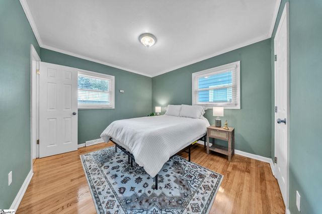 119 W Montclair Avenue, Greenville, SC 29609
