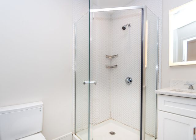 92 Brown Street 1, Waltham, MA 02453
