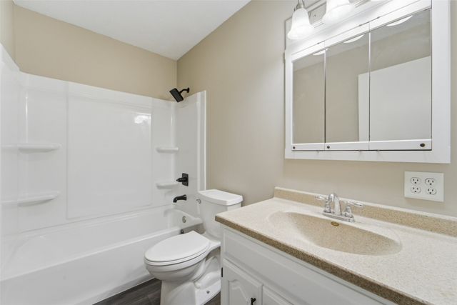 3912 SE 5th Street, Des Moines, IA 50315