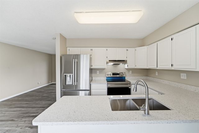 3912 SE 5th Street, Des Moines, IA 50315