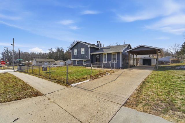 3912 SE 5th Street, Des Moines, IA 50315