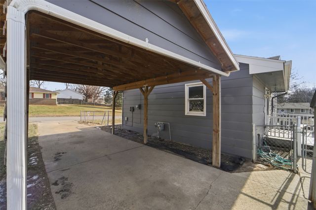 3912 SE 5th Street, Des Moines, IA 50315