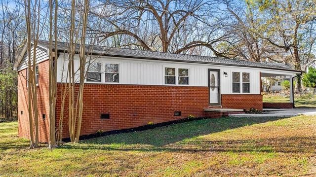 2050 Welborn Circle, Ramseur, NC 27316