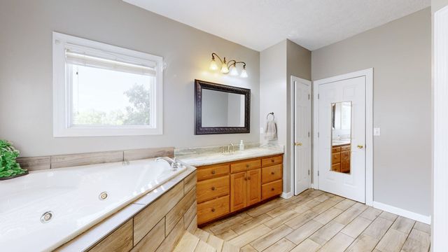 2371 Beasley Ln, Columbia, TN 38401