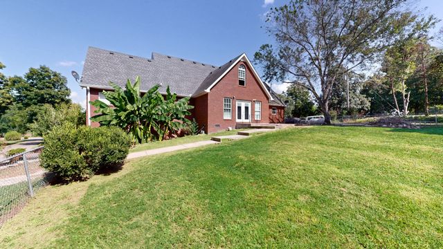 2371 Beasley Ln, Columbia, TN 38401