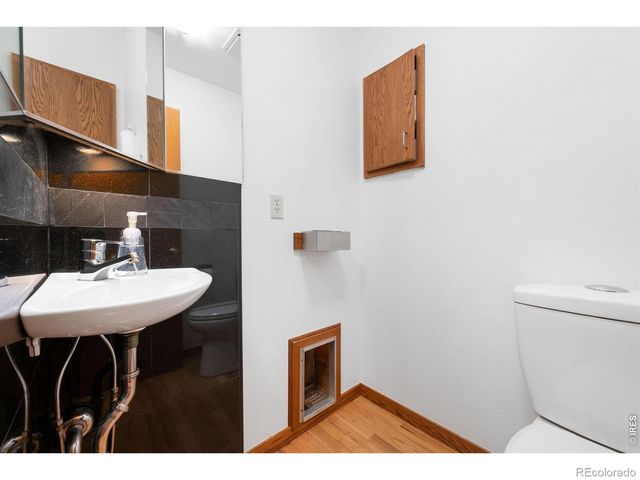 900 Whalers Way, Fort Collins, CO 80525