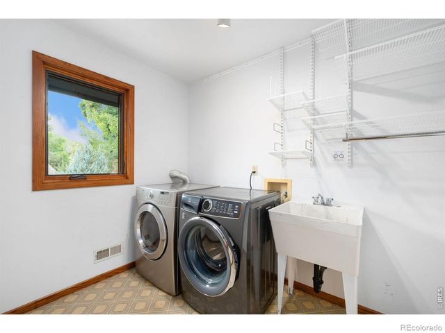 900 Whalers Way, Fort Collins, CO 80525