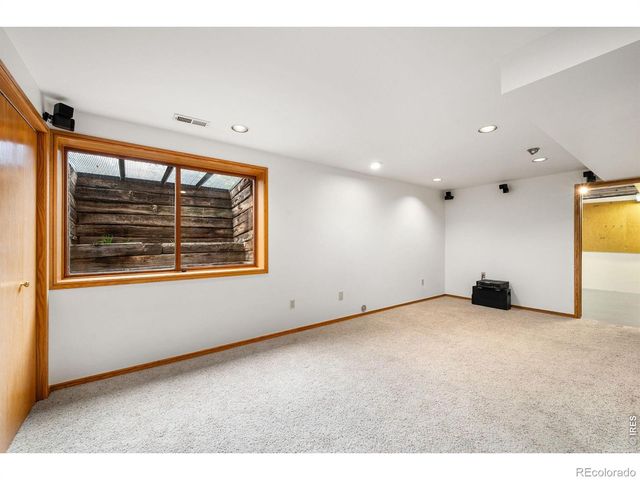 900 Whalers Way, Fort Collins, CO 80525