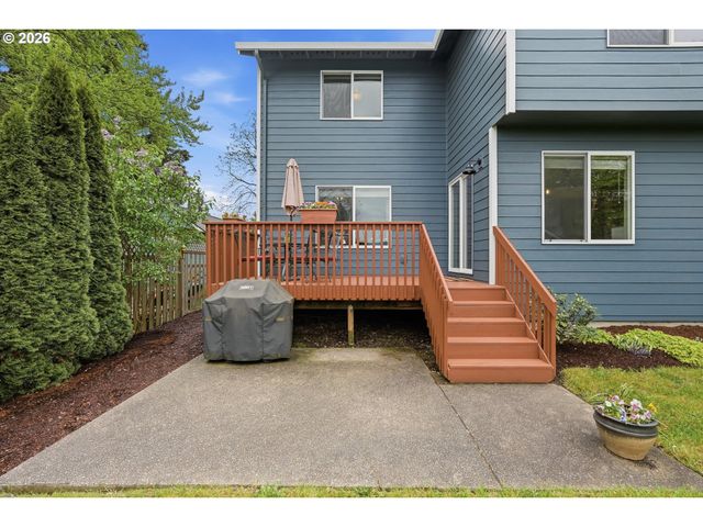 180 Sw 3RD St, Dundee, OR 97115