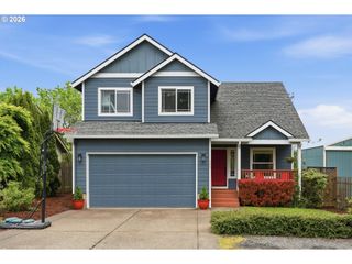180 Sw 3RD St, Dundee, OR 97115