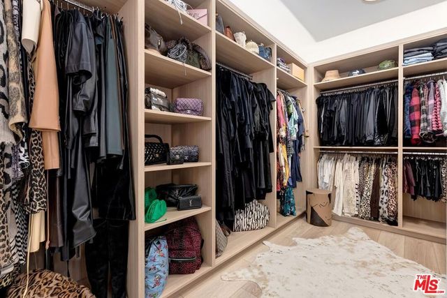 999 N Doheny Drive 601, West Hollywood, CA 90069