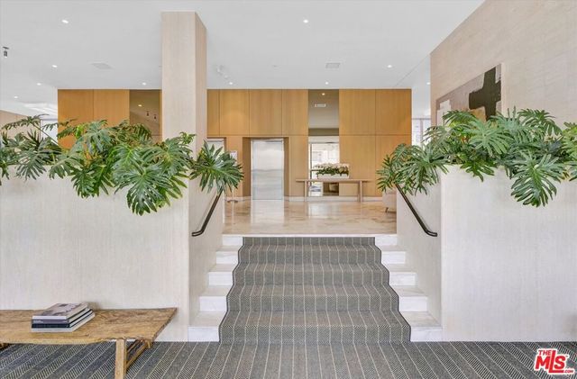 999 N Doheny Drive 601, West Hollywood, CA 90069