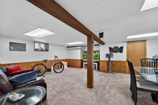 3261 S Logan AVENUE, Milwaukee, WI 53207