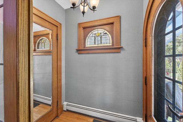 3261 S Logan AVENUE, Milwaukee, WI 53207