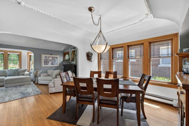 3261 S Logan AVENUE, Milwaukee, WI 53207
