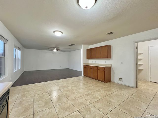 24707 Corral Gabble, San Antonio, TX 78261