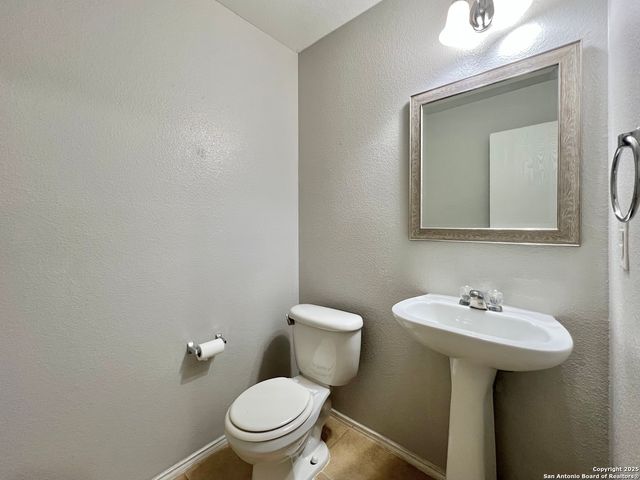 24707 Corral Gabble, San Antonio, TX 78261