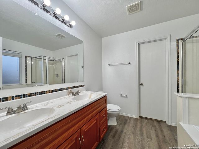 24707 Corral Gabble, San Antonio, TX 78261