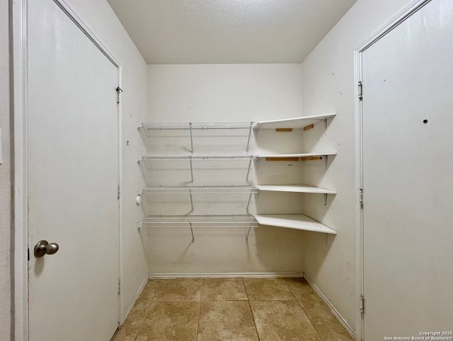 24707 Corral Gabble, San Antonio, TX 78261