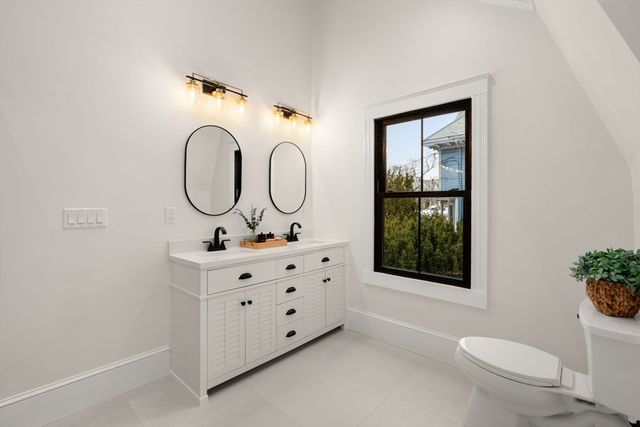 25 Barnard Ave, Watertown, MA 02472