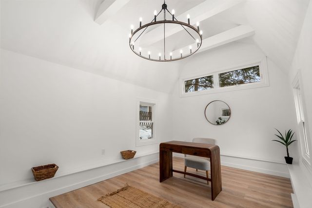 25 Barnard Ave, Watertown, MA 02472