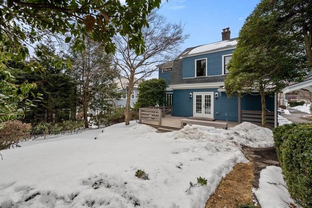 25 Barnard Ave, Watertown, MA 02472