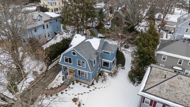 25 Barnard Ave, Watertown, MA 02472