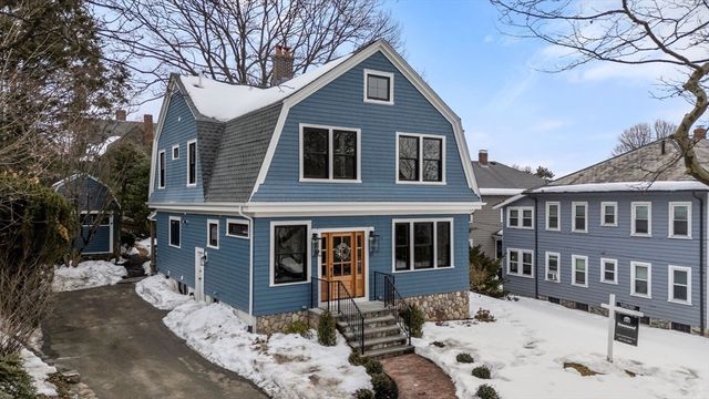 25 Barnard Ave, Watertown, MA 02472