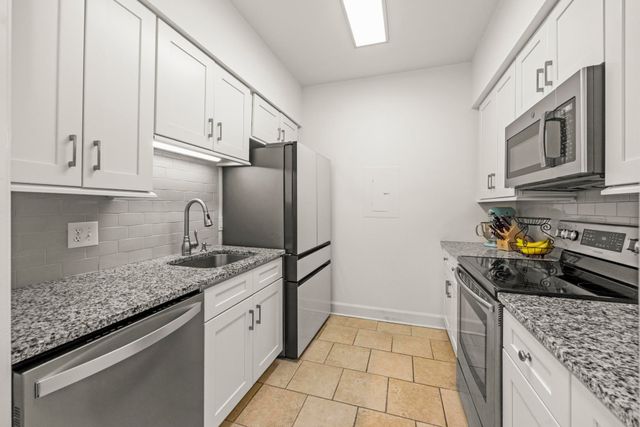 110 Sloan Rd, Nashville, TN 37209