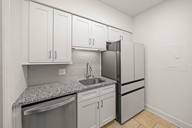 110 Sloan Rd, Nashville, TN 37209