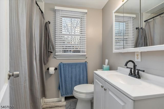 445 Morris Ave 4C, Springfield Twp., NJ 07081