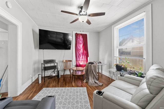 424 Byron Street, Huntington, IN 46750