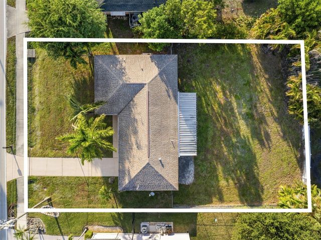 4156 COUNTRY CLUB BOULEVARD, Cape Coral, FL 33904