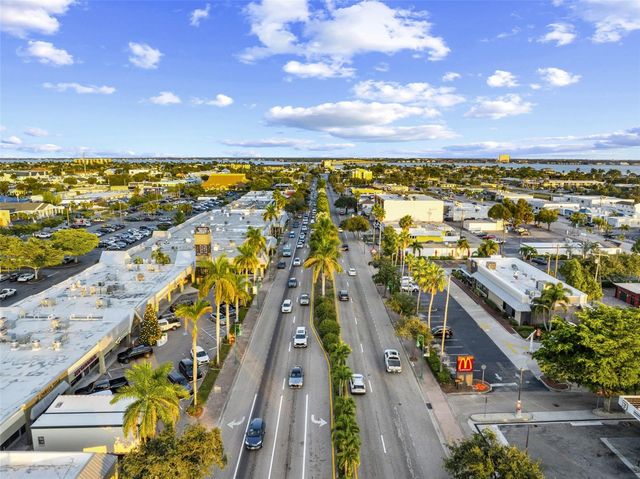 4156 COUNTRY CLUB BOULEVARD, Cape Coral, FL 33904