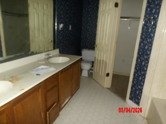 6732 HENREDON DR, Memphis, TN 38141