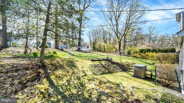 9409 FLAGSTONE DR, Baltimore, MD 21234