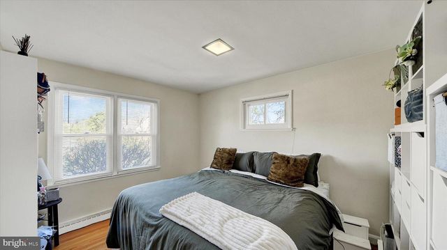 9409 FLAGSTONE DR, Baltimore, MD 21234
