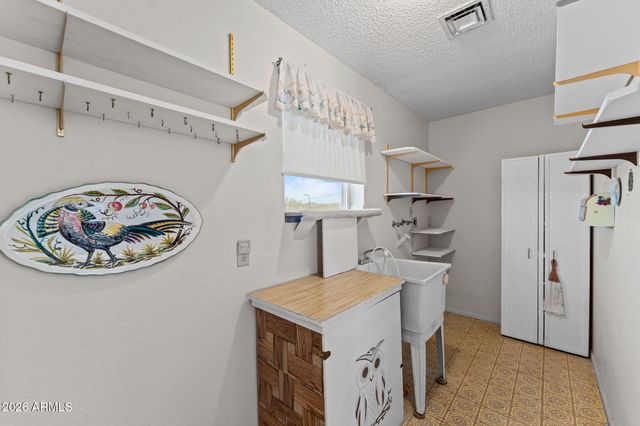 48607 N 288th Avenue, Wickenburg, AZ 85390