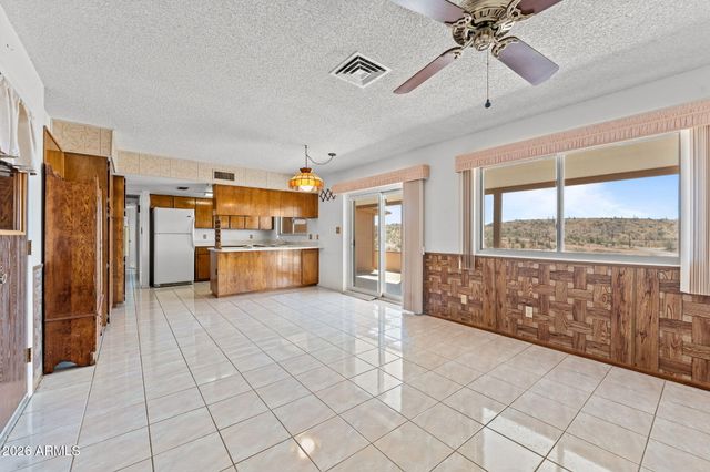 48607 N 288th Avenue, Wickenburg, AZ 85390