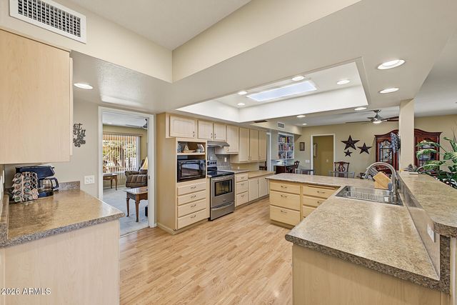 12311 W SONNET Drive, Sun City West, AZ 85375
