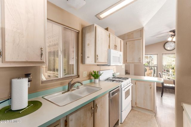 17200 W BELL Road 125, Surprise, AZ 85374