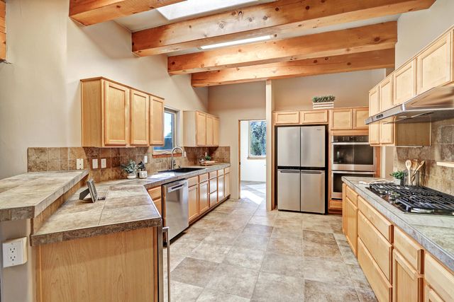 120 ESPINOSA Road, Corrales, NM 87048