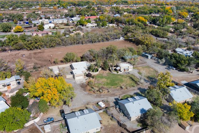 120 ESPINOSA Road, Corrales, NM 87048