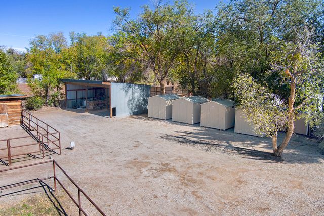 120 ESPINOSA Road, Corrales, NM 87048