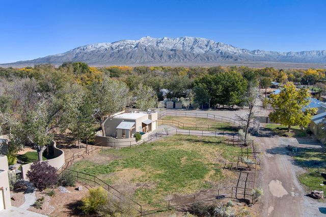 120 ESPINOSA Road, Corrales, NM 87048