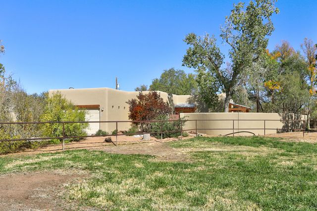 120 ESPINOSA Road, Corrales, NM 87048