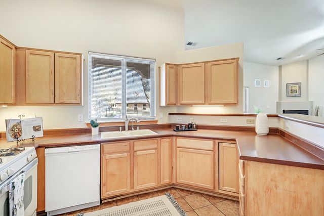 120 ESPINOSA Road, Corrales, NM 87048