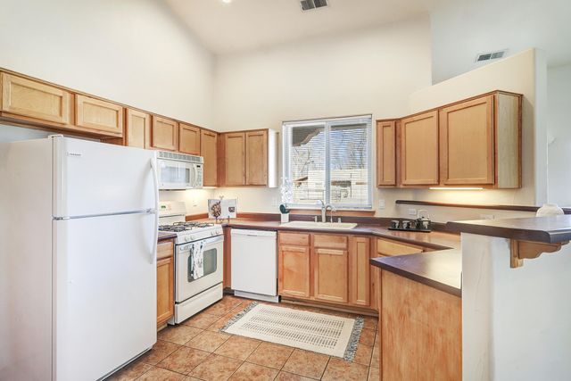 120 ESPINOSA Road, Corrales, NM 87048