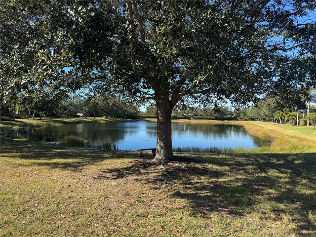 11765 FOREST PARK CIRCLE, Bradenton, FL 34211