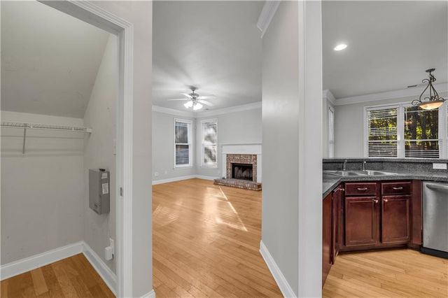 1427 Lost Bridge Road, Marietta, GA 30008